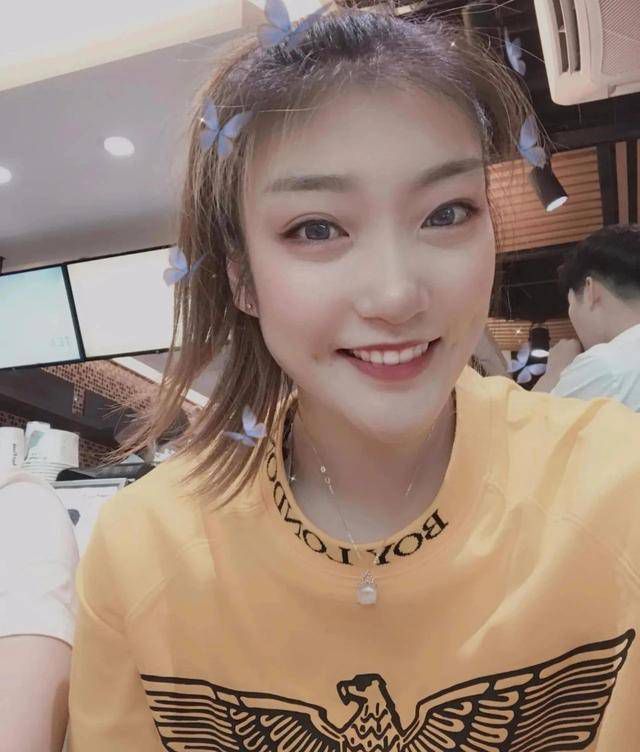 秋霞鲁丝